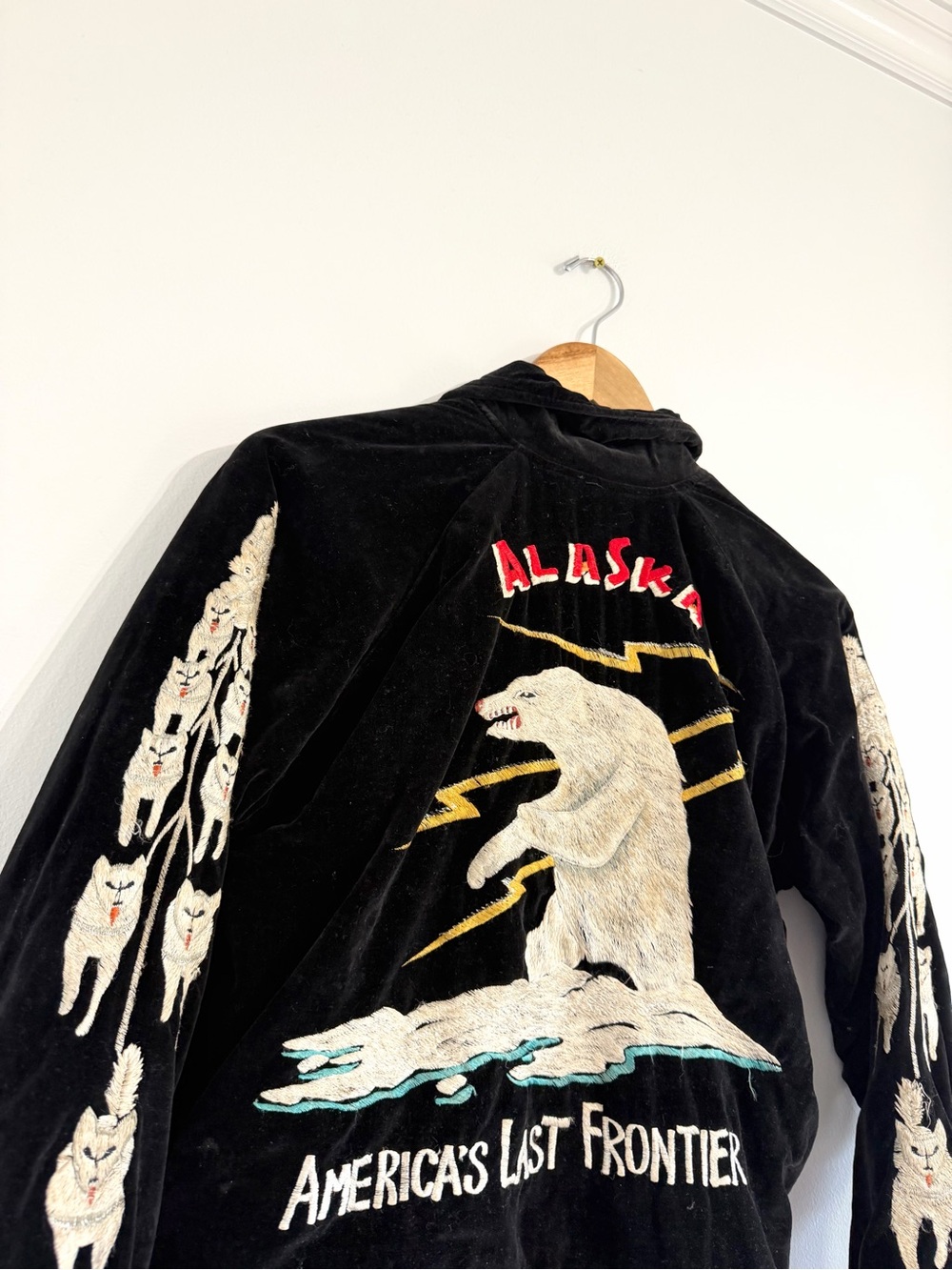 Vintage 1950s Alaska the last frontier reversible velour embroidered jacket - Picture 10 of 15